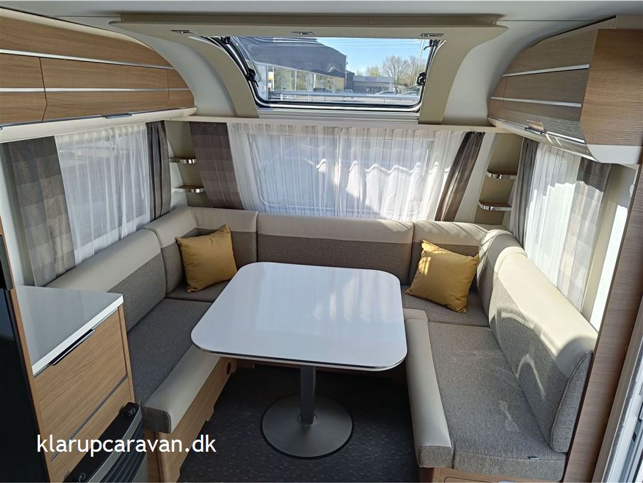 Adria Adora 593 UP